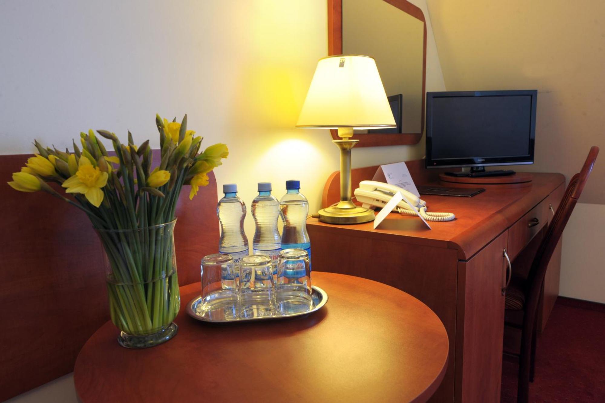 Hotel Czardasz Spa & Wellness Plock Bilik gambar